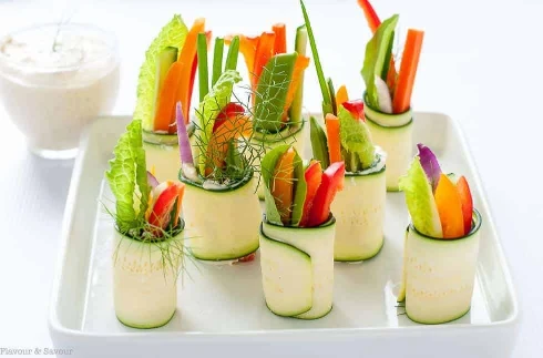 FRESH VEGGIE ZUCCHINI ROLL-UPS | 111859