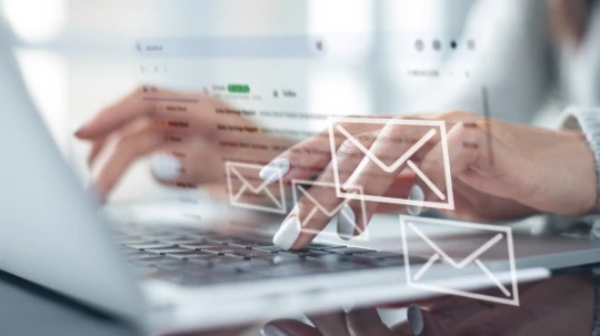 Bulk Mailer Pro | By Linkaty.us the url shortener service earn money  | 12538