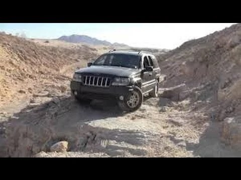 Jeep Grand Cherokee at Nellis2014 | youtube.com | 13075