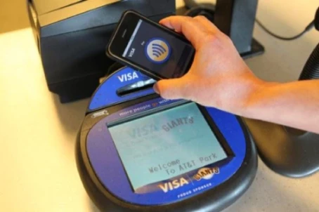 آبل تدمج تقنية NFC في هواتف آيفون 6 | 16600