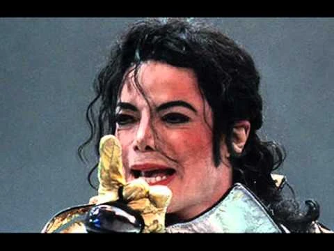 Michael Jackson Fall Again | 17426