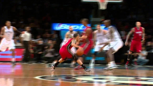 Shabazz Napier Shakes and Bakes in Brooklyn | 35268