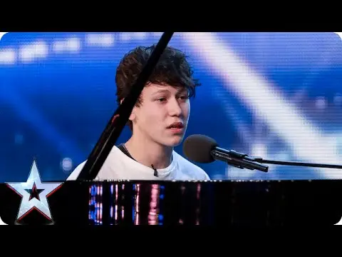 Pianist and singer Isaac melts the Judges hearts | Britain s Got Talent 2015 | youtube.com | 64501