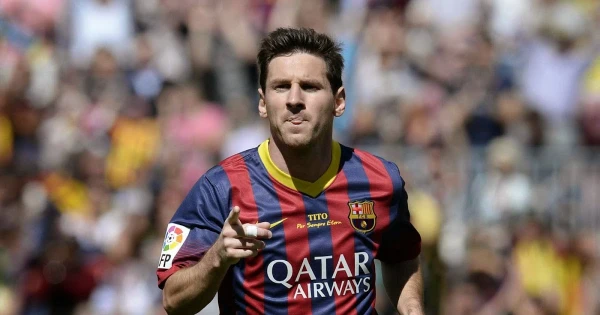 easy mese: Image | Messi and his son on the sea | 71981