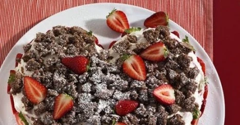 Yummy The Heart Cake | By Linkaty.us the url shortener service earn money  | 72272