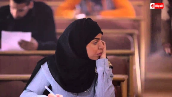 أفضل طريقة للنجاح فى الامتحانات على طريقة نسرين أمين .... مسلسل بين السرايات الحلقة الثانية | youtube.com | 82545