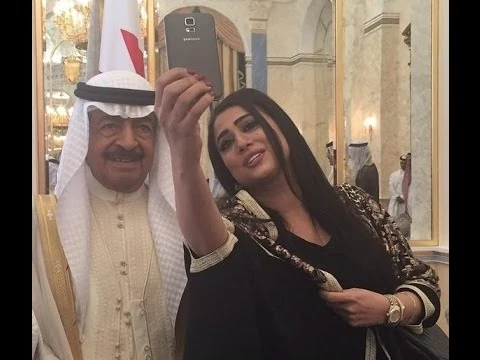 رئيس وزراء البحرين يسأل الفنانة شيماء سبت عن أصلها ومكان سكنها | 85912