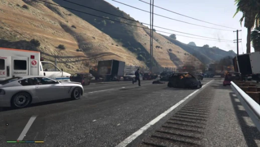 5 minute Grand Theft Auto V highway pileup/explosion. | 87413