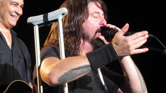 Foo Fighters - My Hero - NSFW LIVE Front Row in Colorado 16AUG2015 | 88641