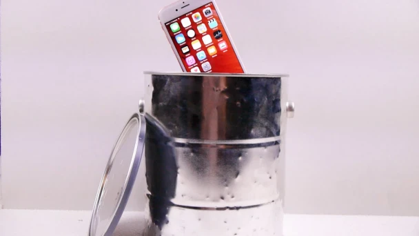 Can an iPhone 6S Survive Inside a Paint Shaker? | 91781